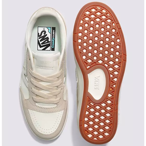 NEW never worn Vans size 7.5 - lowland cc - leather - marshmallow - Picture 3 of 9